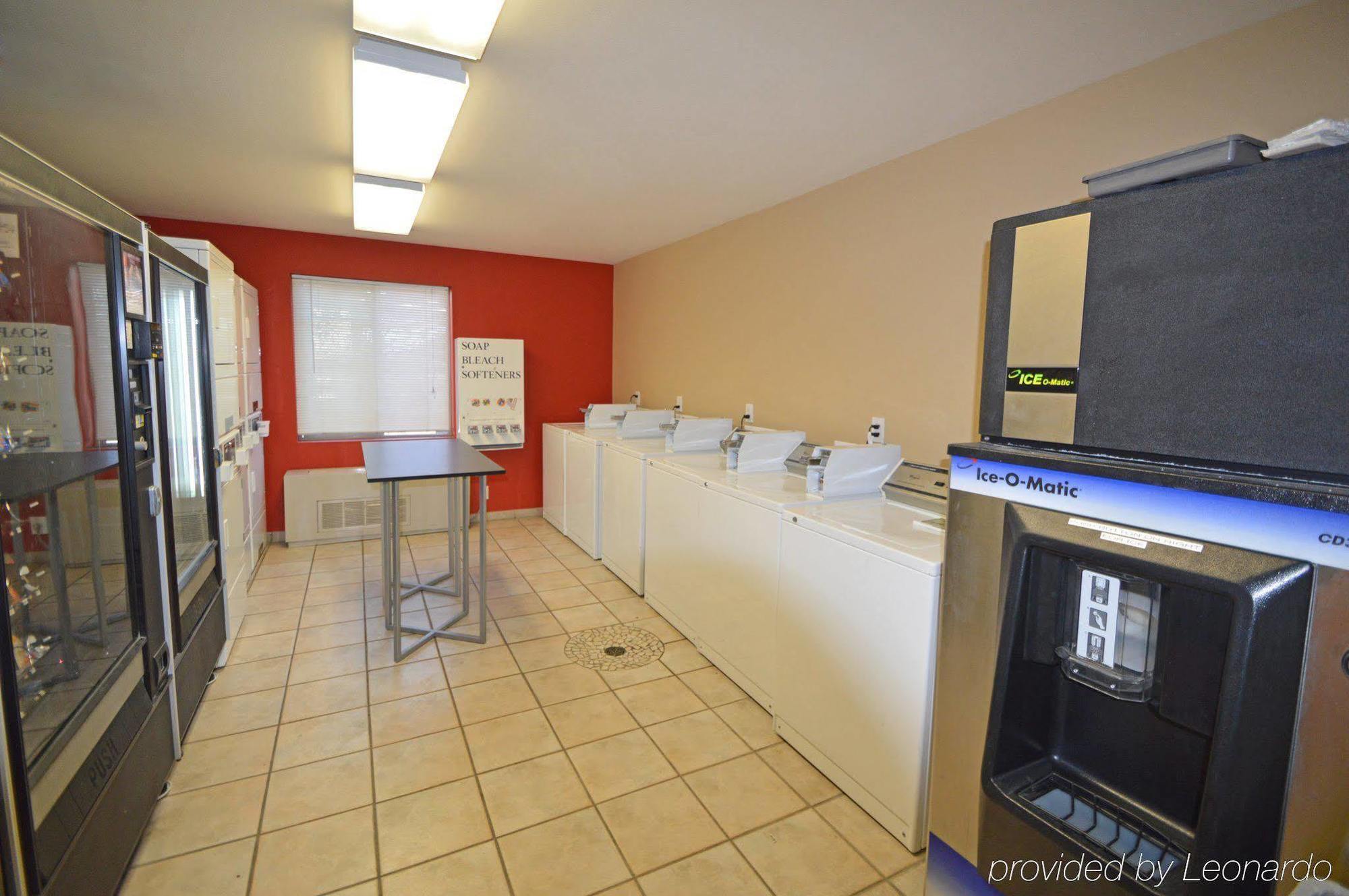 Extended Stay America Suites - Anchorage - Midtown Bagian luar foto